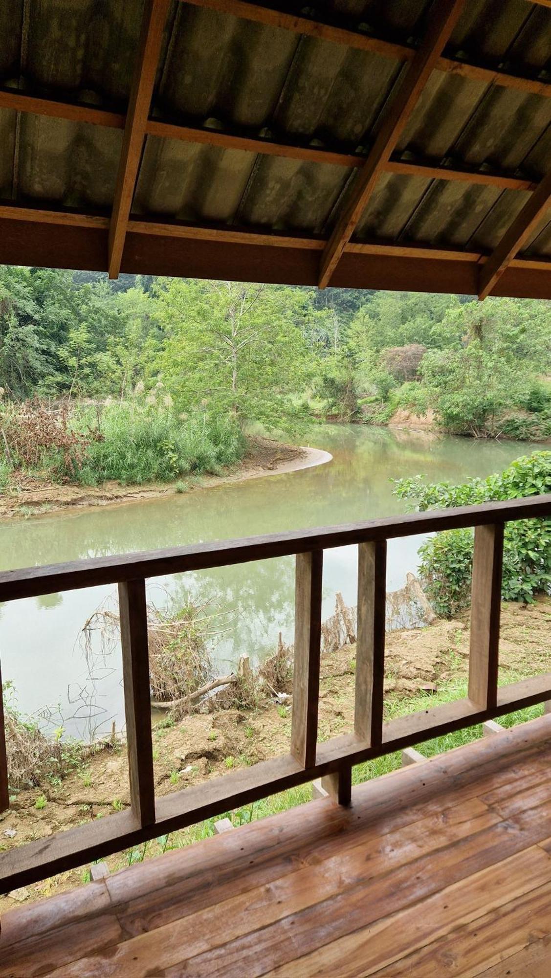 Eco Farm Stay And Hostel Nong Khiaw Bagian luar foto