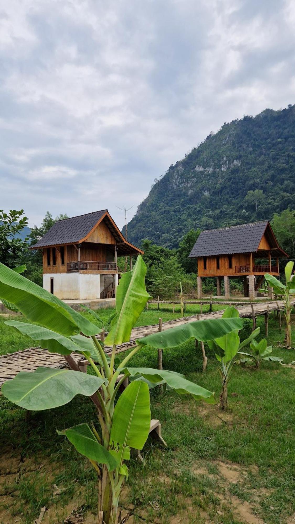 Eco Farm Stay And Hostel Nong Khiaw Bagian luar foto