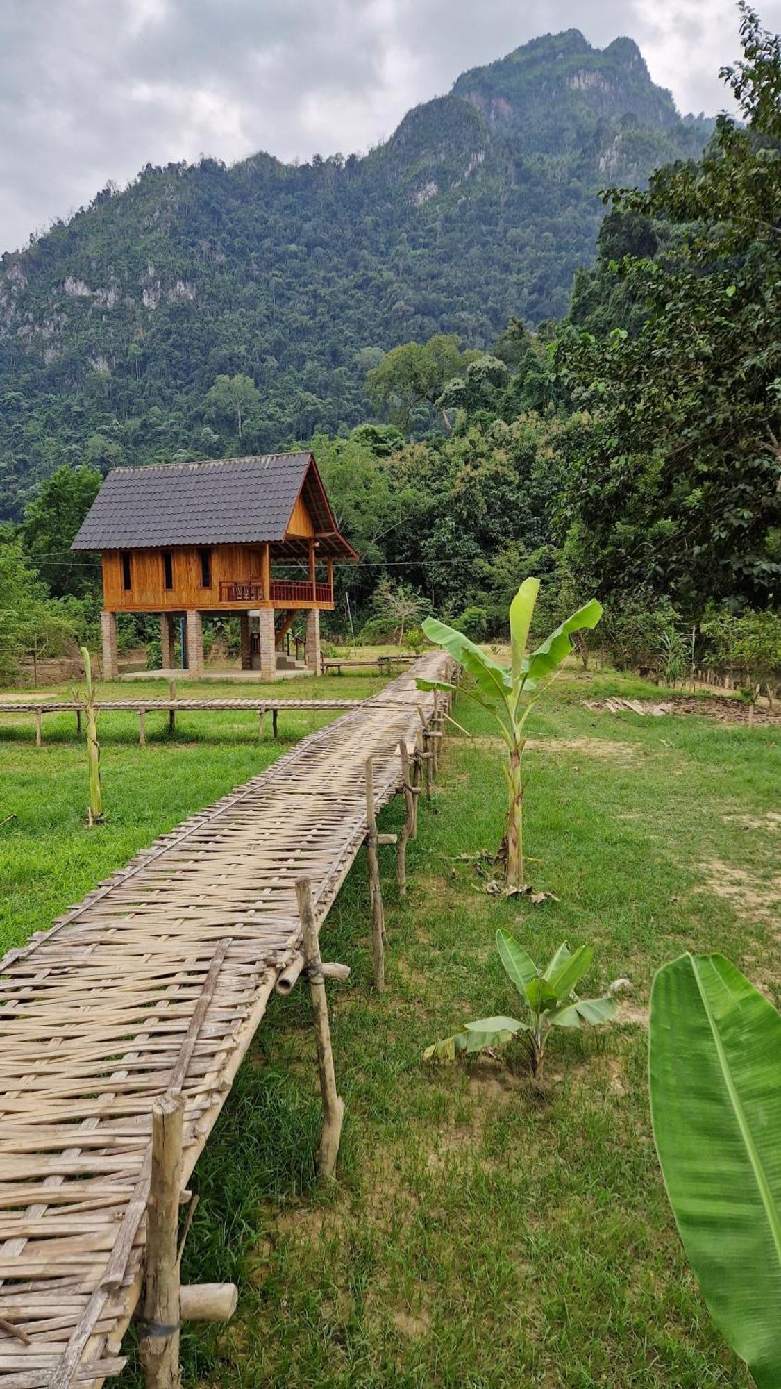 Eco Farm Stay And Hostel Nong Khiaw Bagian luar foto