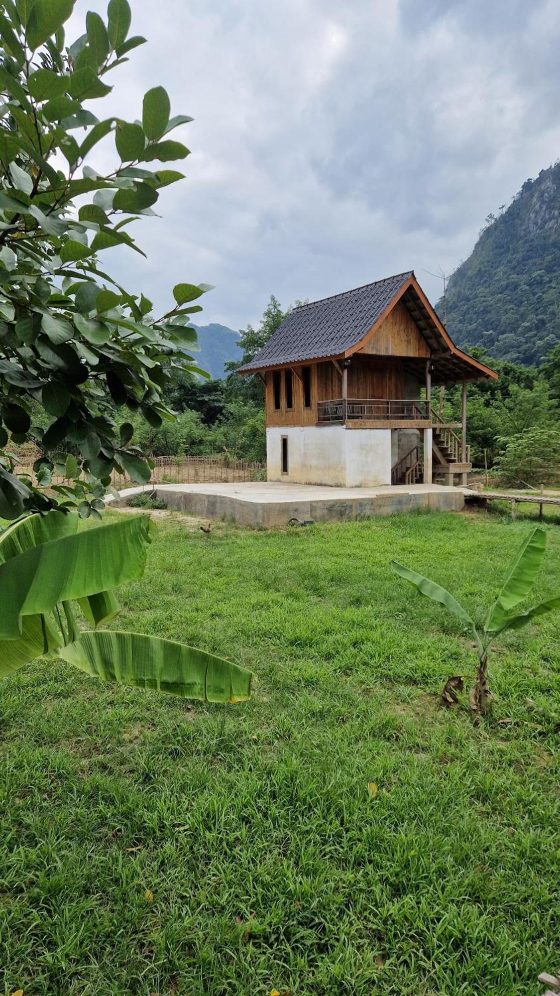Eco Farm Stay And Hostel Nong Khiaw Bagian luar foto