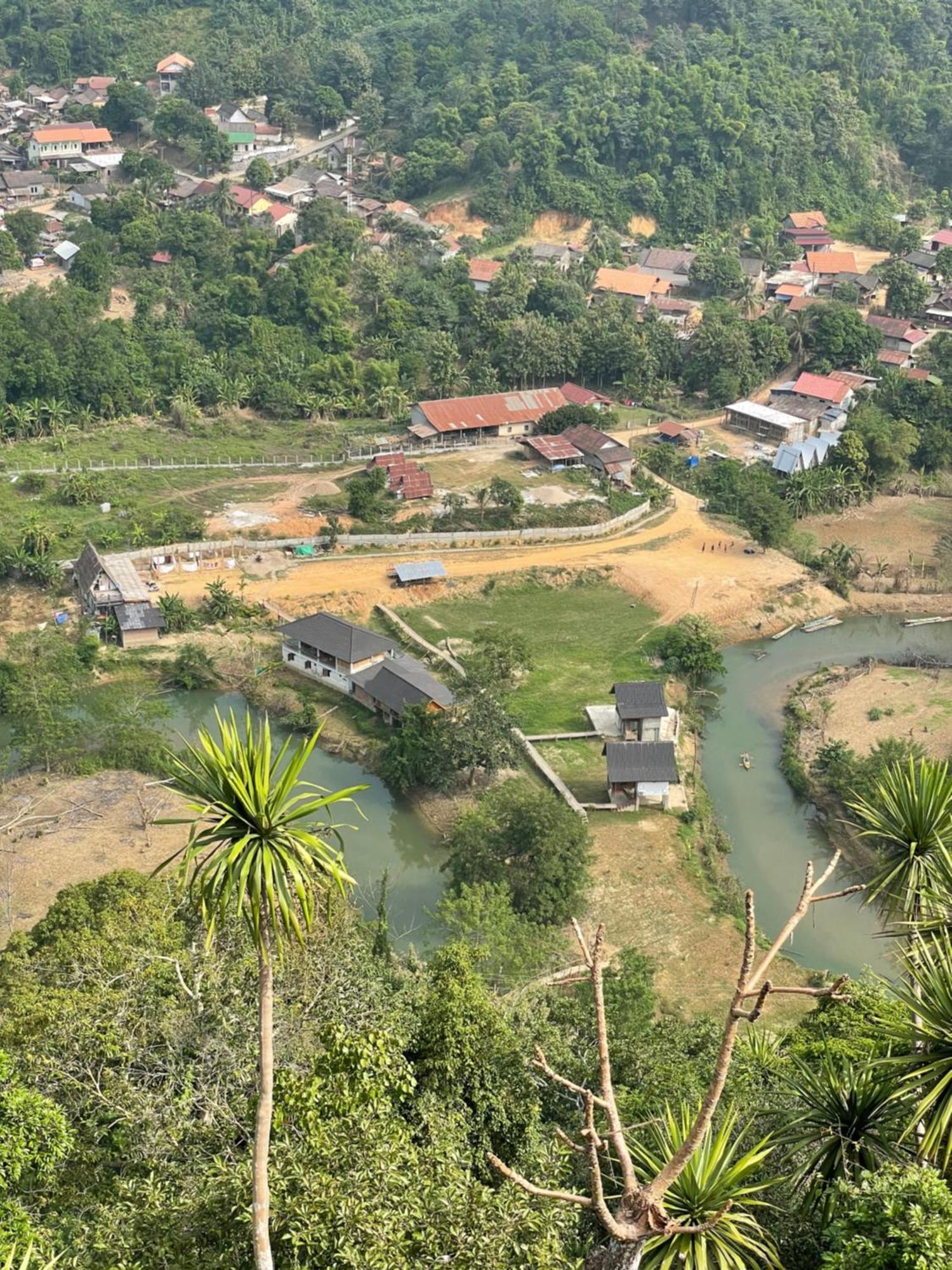 Eco Farm Stay And Hostel Nong Khiaw Bagian luar foto