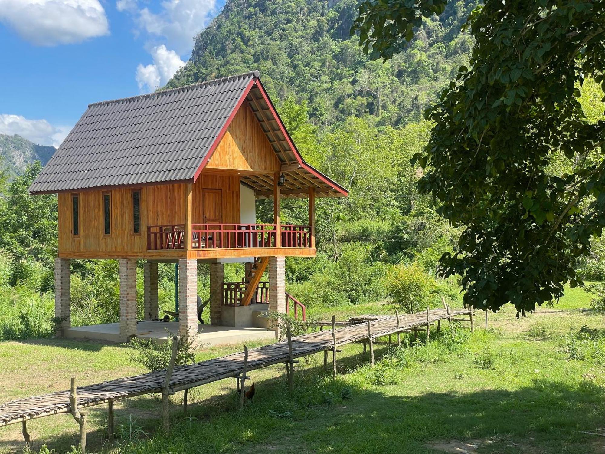 Eco Farm Stay And Hostel Nong Khiaw Bagian luar foto