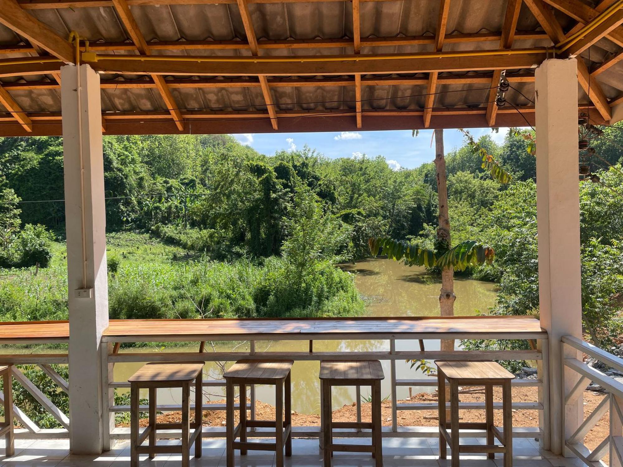 Eco Farm Stay And Hostel Nong Khiaw Bagian luar foto